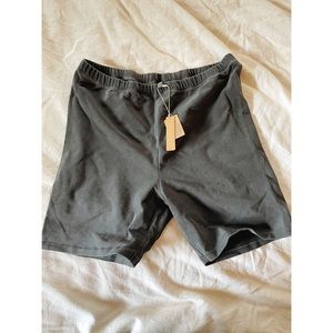 SKIMS Outdoor Basics Bike Short